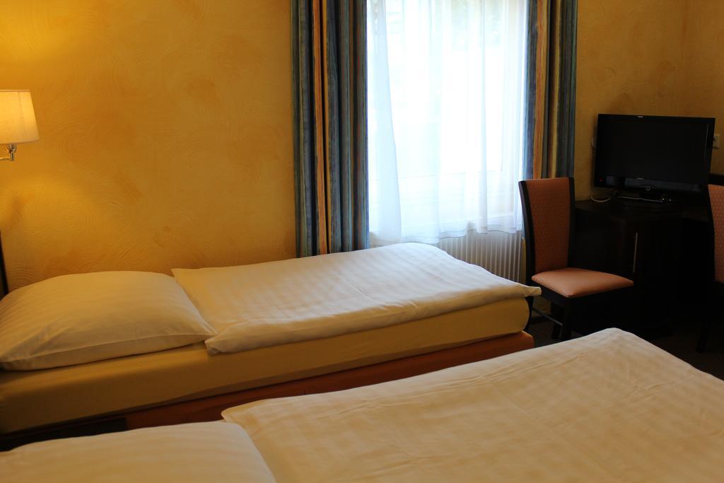 Hotel Rosenhof Düsseldorf Habitación foto